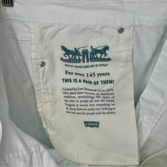 NWT LEVI’S 511 Slim Shorts White Denim Raw Hem Roll Up Casual Summer Jean Shorts - Picture 12 of 15